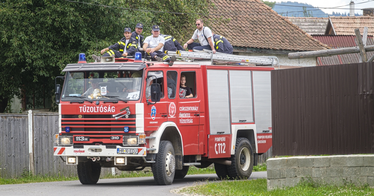 Augusztuson át tartó falunap